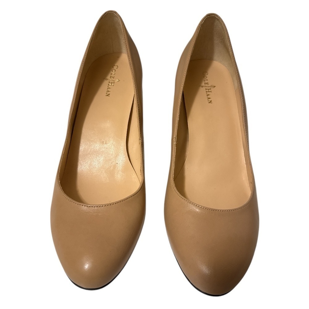 Cole Haan thick 3 inches heels beautiful color in great condition